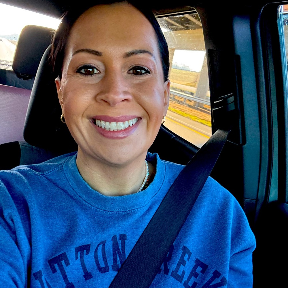 Meet your Posher, Deannda